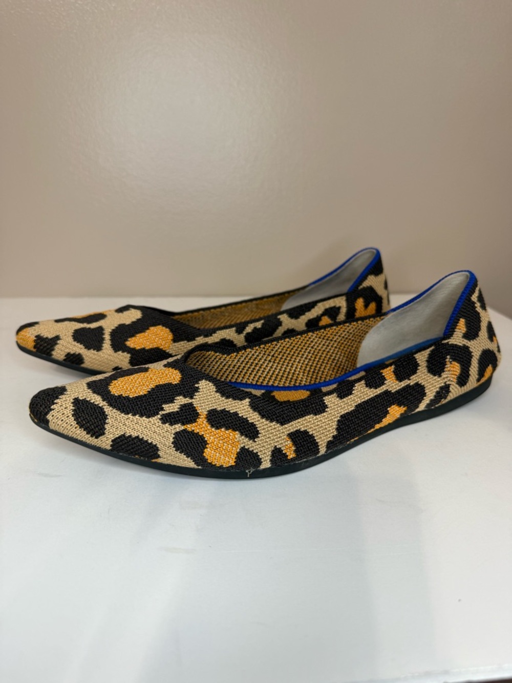 Rothy's Big Cat The Point Animal Leopard Cheetah Print Blue Halo Flats Women's 8